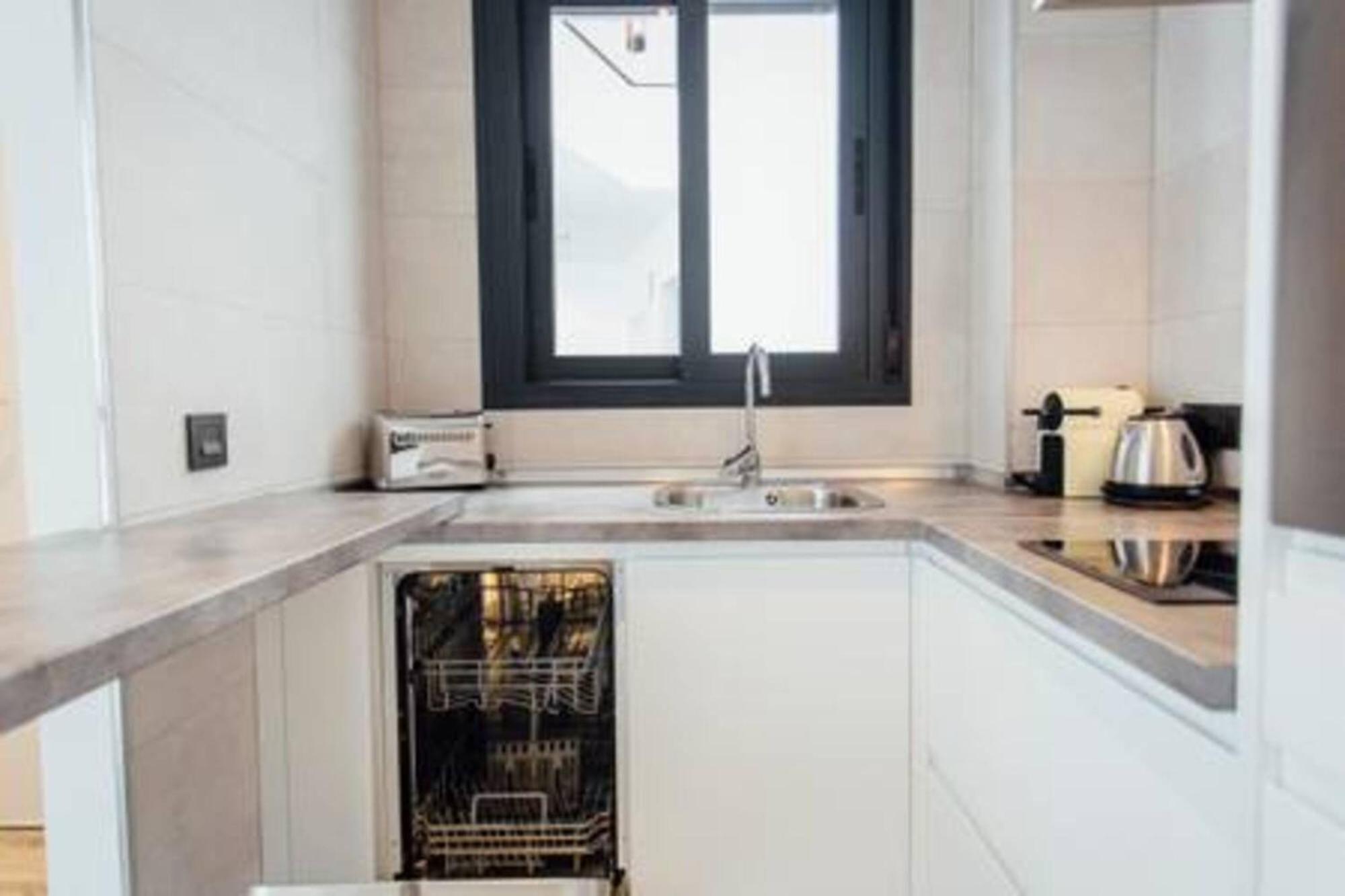 Cozy And Functional- 2Bd 1Bth - Alfalfa 세비야 외부 사진